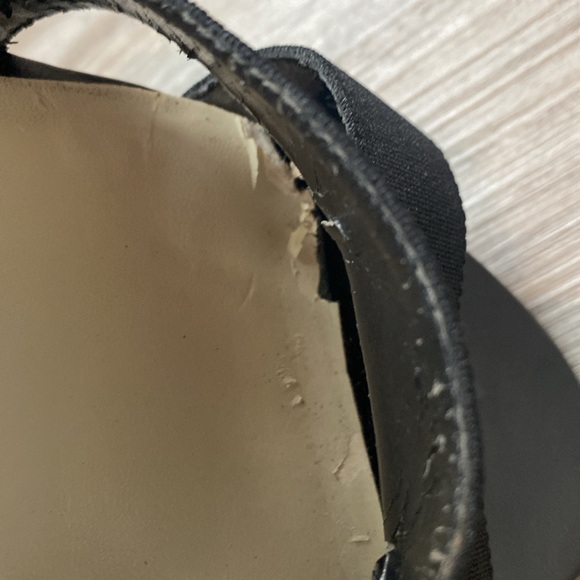 Bandolino Black Wedged High Heels Elastic Crisscrossing Straps Size 8M - Picture 13 of 13